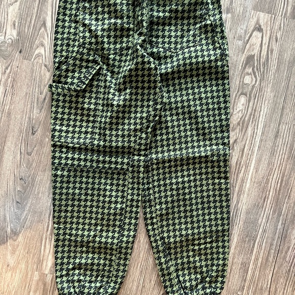 adidas Green and Black Cargo Pants - Picture 10 of 12